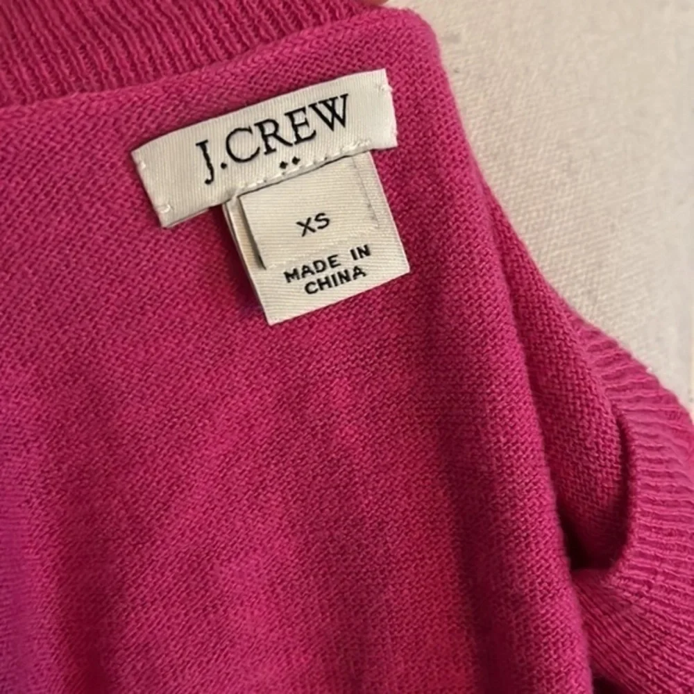 J. Crew • Medium Pink Crew Neck Short Sleeve Sweater